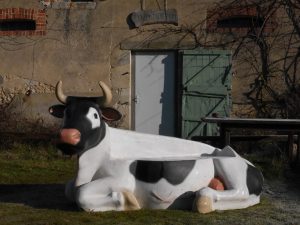 studiolaboiteameuh-vache banc 1