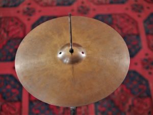 studio-la-boite-a-meuh-charleston-ufip-bottom-exterieur