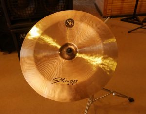 studiolaboiteameuh-cymbale-stagg-sh-18-china