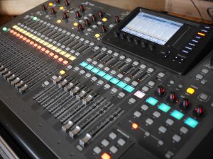 studio La Boîte à Meuh - Behringer X32