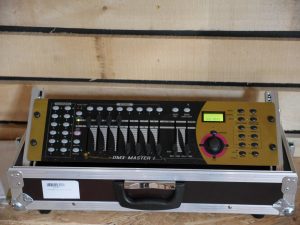 studio la boîte à meuh - éclairage studio console dmx