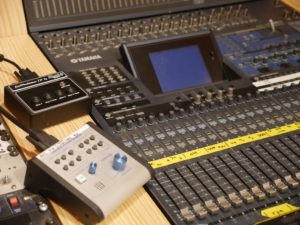 studio la boîte à meuh - commeuhtateur 221