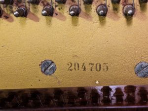 studio-la-boite-a-meuh-petrof-mod-III-no-serie