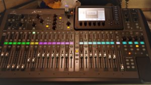 studio la boite à meuh - Behringer x32