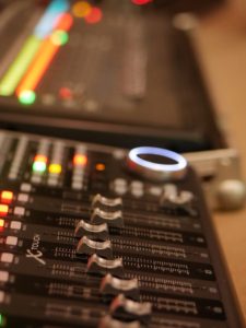 studio la boîte à meuh - X-touch