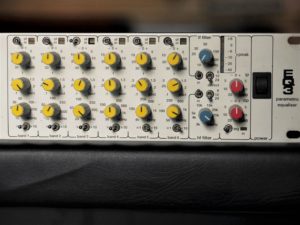studio-la-boite-a-meuh-vu-eq3
