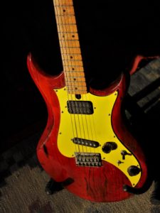 studio la boîte à meuh - Vantage Avenger AV315