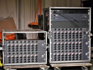 studio la boite a meuh - splitters scv 824 2 racks