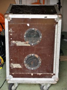 studio la boite a meuh - splitters scv 824 flight case 14u derriere