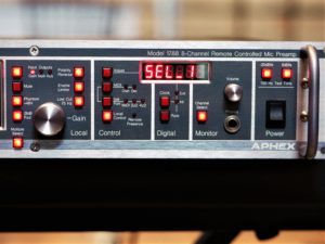 studio-la-boite-a-meuh-aphex-1788-panneau-commandes