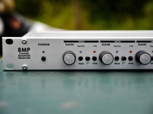 studio-la-boit-a-meuh-line-audio-8mp-devant