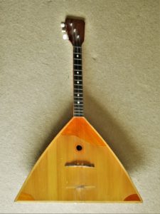 studio-la-boite-a-meuh-Balalaika