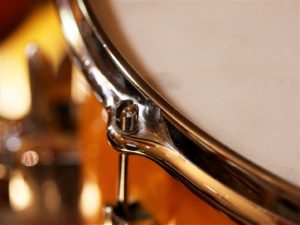 studio-la-boite-a-meuh-premier-resonator-tirant