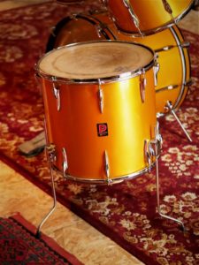 studio-la-boite-a-meuh-premier-resonator-tom-basse