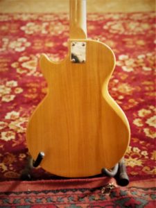 studio-la-boite-a-meuh-eagle-copie-gibson-s1