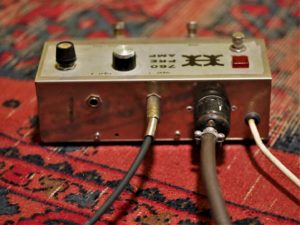 studio-la-boite-a-meuh-leslie-760-combo-preamp-II-connections