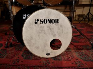 studio-la-boite-a-meuh-peau-resonance-22-sonor