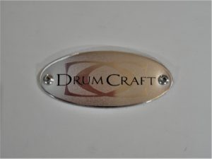 studio-la-boite-a-meuh-drumcraft-badge