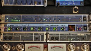 studio-la-boite-a-meuh-RME-madi-bridge-dans-le-rack