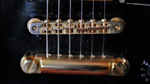 studio-la-boite-a-meuh-edwards-e-lp-130cd-chevallet