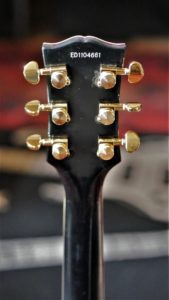 studio-la-boite-a-meuh-edwards-e-lp-130cd-tete-derriere