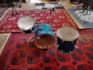 studio-la-boite-a-meuh-natal-jazette-maple-derriere