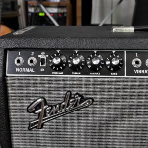 studio-la-boite-a-meuh-fender-65-twin-reverb-canal-normal