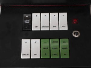 studio-la-boite-a-meuh-hohner-symphonic-320-flutes-clavier-bas