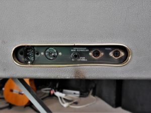 studio-la-boite-a-meuh-hohner-symphonic-320-prises