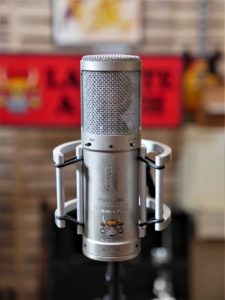 studio-la-boite-a-meuh-upgrade-micros-Brauner-phantom-V