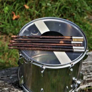 studio-la-boite-a-meuh-baguettes-tambour