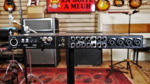 studio-la-boite-a-meuh-uad-apollo-8-quad-derriere