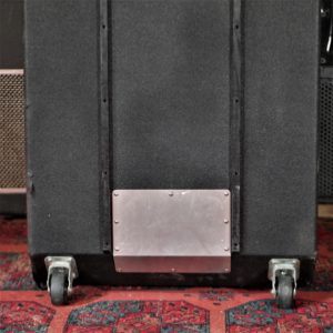 studio-la-boite-a-meuh-ampeg-svt810e-dos