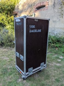 studio-la-boite-a-meuh-flight-case-ampeg-svt810-cote-3