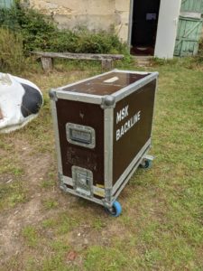 studio-la-boite-a-meuh-flight-case-fender-65-twin-cote-3