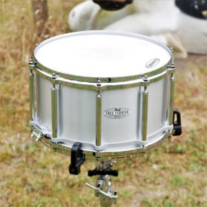 studio-la-boite-a-meuh-pearl-free-floating-aluminium-14x8-