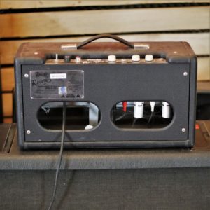 studio-la-boite-a-meuh-fender-63-reverb-unit-reissue-derriere