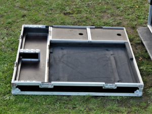 studio-la-boite-a-meuh-flight-case-02r96-intérieur