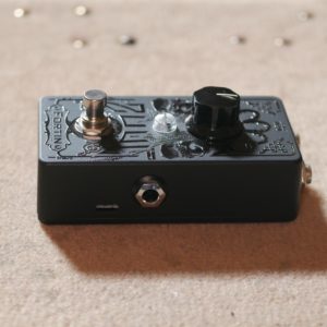 studio-la-boite-a-meuh-fortin-zuul-cote-switch