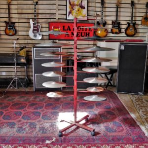 studio-la-boite-a-meuh-presentoir-a-cymbales