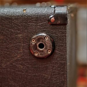 studio-la-boite-a-meuh-baffle-marshall-1960A-roulette-demontable