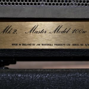 studio-la-boite-a-meuh-marshall-jcm-800-arriere-1