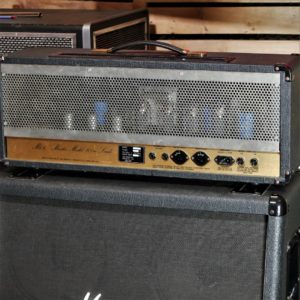 studio-la-boite-a-meuh-marshall-jcm-800-arriere