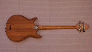 studio-la-boite-a-meuh-melody-grabber-derriere