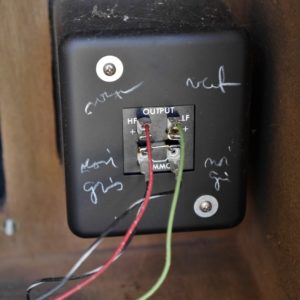 studio-la-boite-a-meuh-altec-lansing-9844-filtre-interieur
