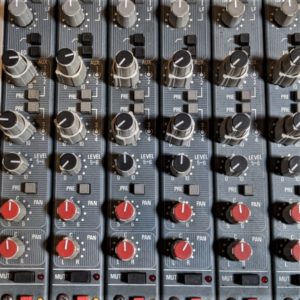 studio-la-boite-a-meuh-tac-bullet-aux