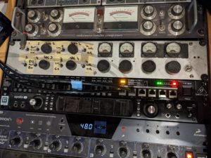 studio-la-boite-a-meuh-behringer-powerplay-p16i