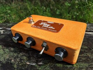 studio-la-boite-a-meuh-warm-audio-foxy-tone-box