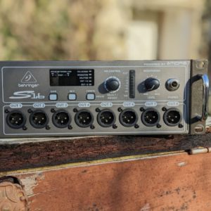 studio-la-boite-a-meuh-behringer-s16-connectique-face-2