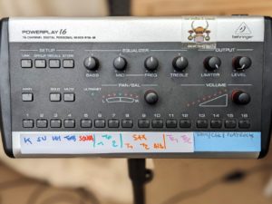 studio-la-boite-a-meuh-marquage-console-mixette-monitoring